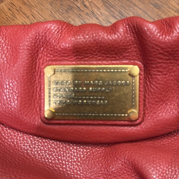 Marc Jacob’s Red Leather Shoulder Bag - Picture 2 of 6